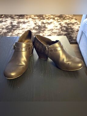 Studio Works Women's Dark Brown Leather Ankle Booties